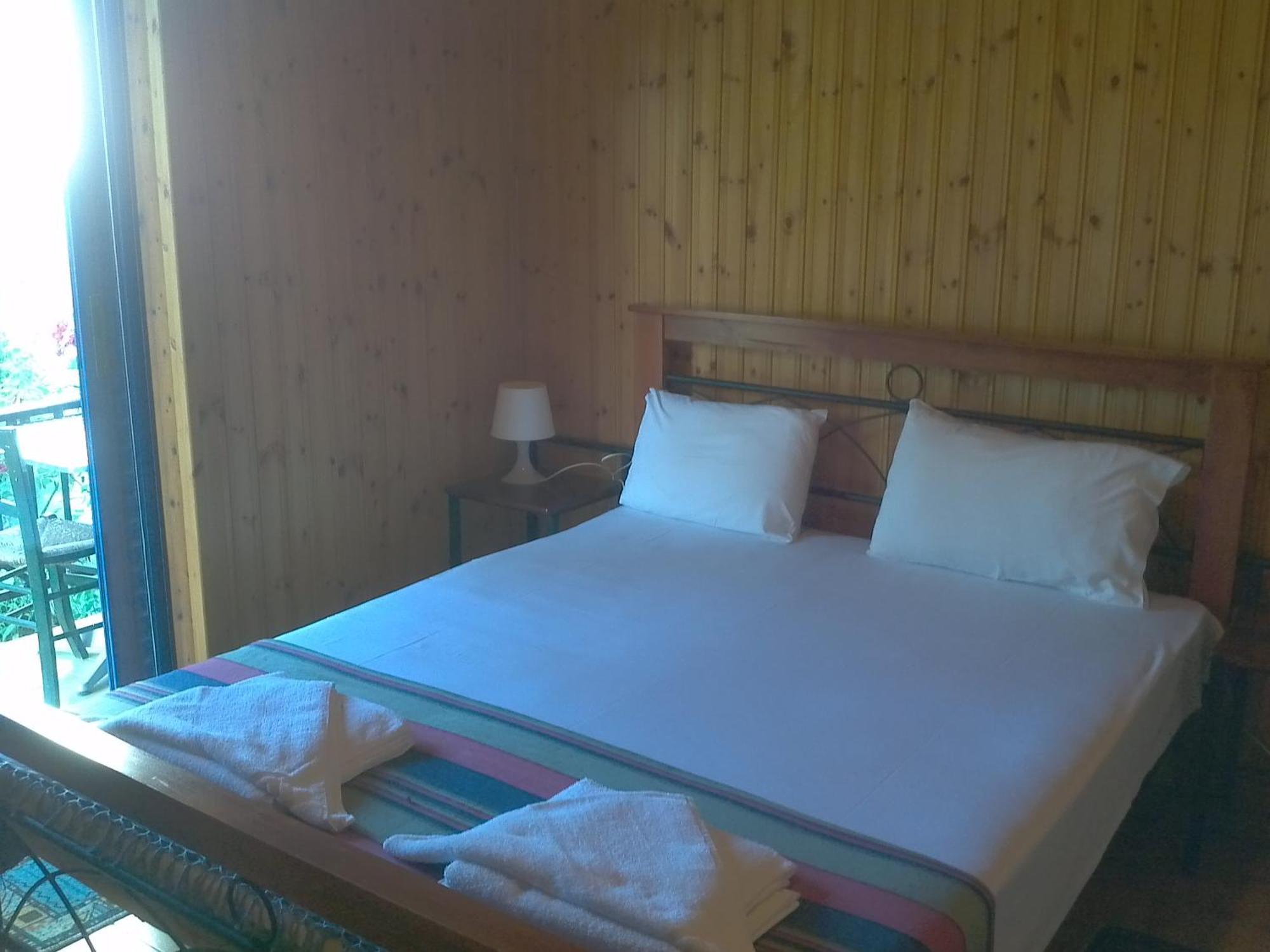 9 Musses Hotel Apartments Skala Mistegnon 객실 사진