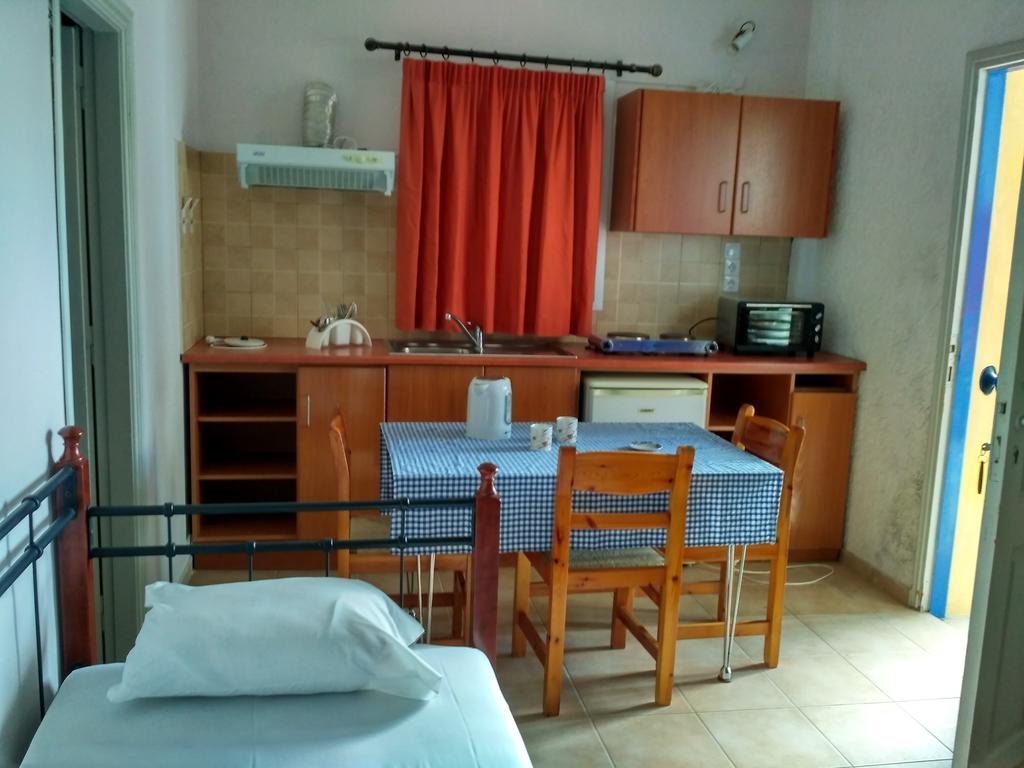 9 Musses Hotel Apartments Skala Mistegnon 외부 사진