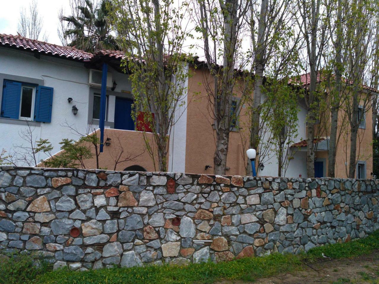 9 Musses Hotel Apartments Skala Mistegnon 외부 사진